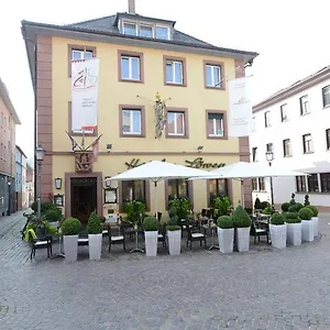 Land-gut Zum Loewen Garni Hotel